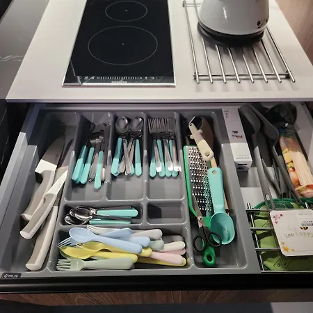 Apartman Luksusowy Bliska Wola Saba Varsó