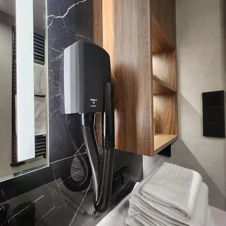 Apartman Luksusowy Bliska Wola Saba Varsó