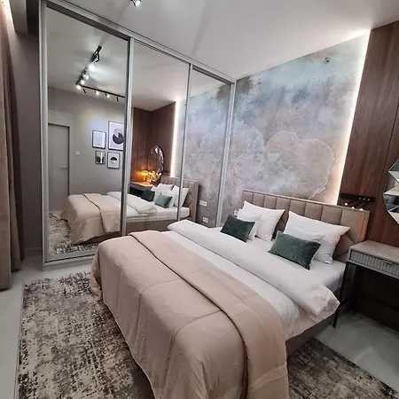 Luksusowy Bliska Wola Saba Apartman