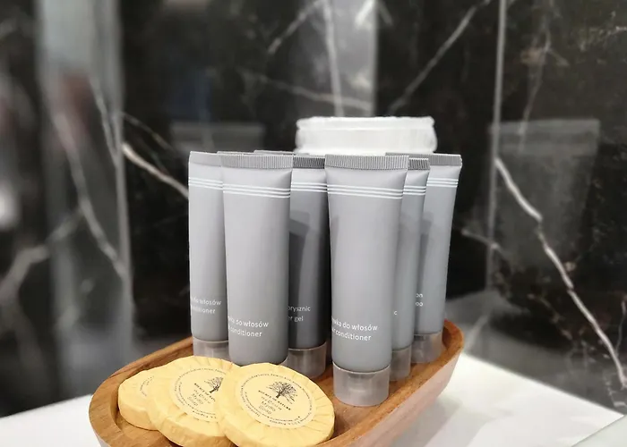 Luksusowy Bliska Wola Saba Apartment *