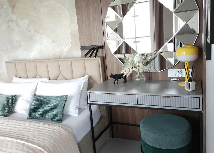 Luksusowy Bliska Wola Saba Apartment *