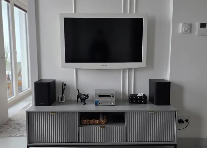 Luksusowy Bliska Wola Saba Apartment *