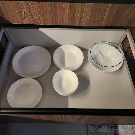 Luksusowy Bliska Wola Saba アパート *